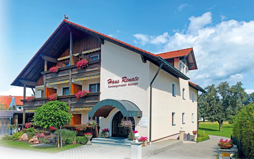 Haus Renate Hotell Bad Füssing Exteriör bild